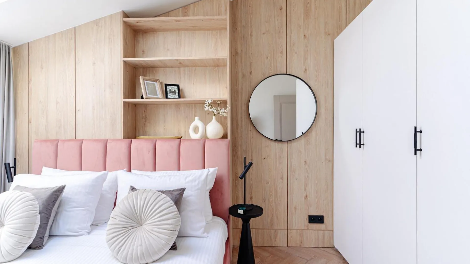 Miodova20 - Loftaffair Apartment Krakow Poland