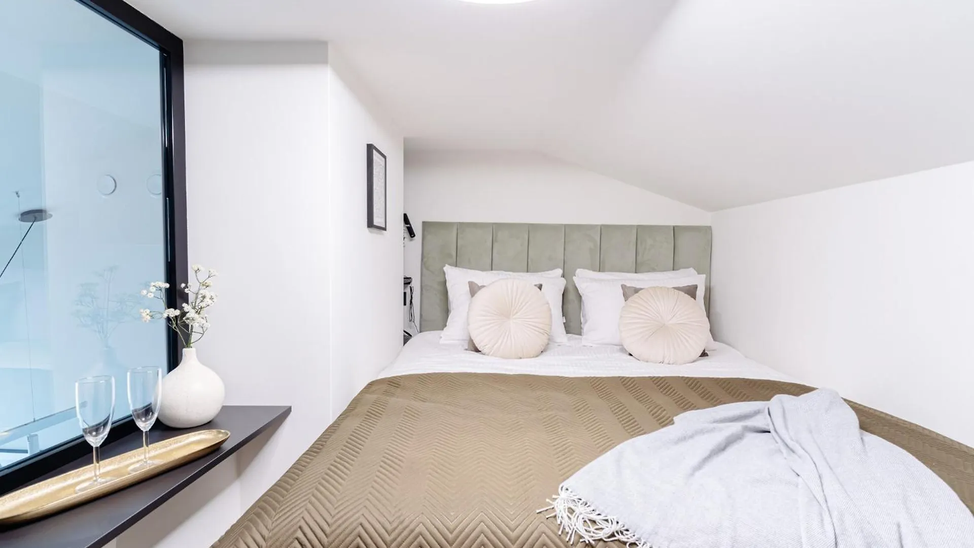Miodova20 - Loftaffair Apartment Krakow